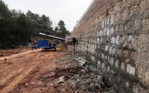 邊坡支護方式有哪些？各有什么優(yōu)缺點？