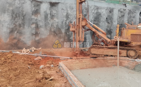 錨桿鉆孔過程中的注意事項有哪些