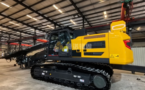 頂錘式高舉鉆機和潛孔式的區別