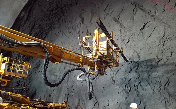 自鉆式錨桿鉆進(jìn)安裝