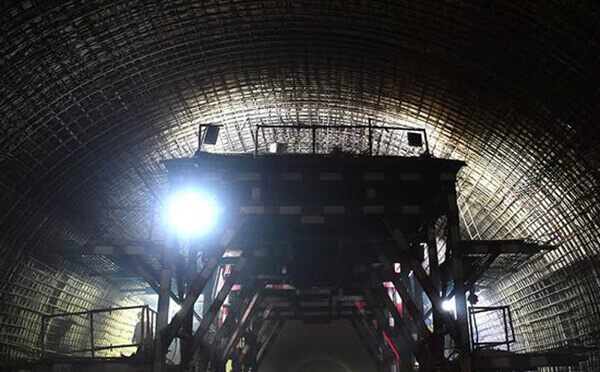 仿佛自鉆式錨桿在海底隧道中的應用